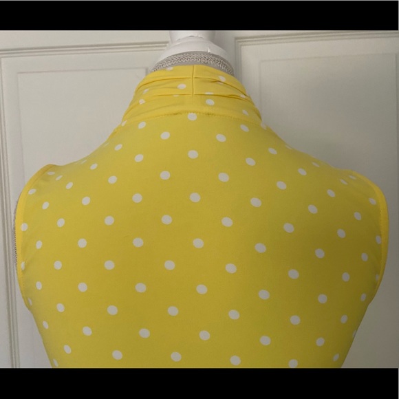 💛Yellow Polka Dot Sleeveless Top - Picture 5 of 5